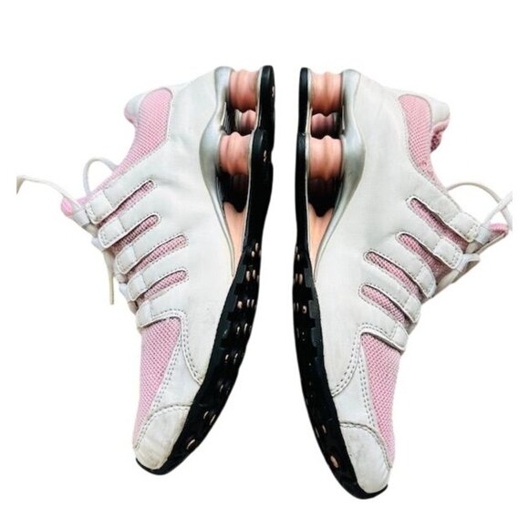 Nike Shox R4 Women Pink White Mesh Sneakers Lightweight Athletic Shoes Size 7.5 - Picture 3 of 9